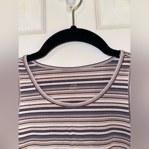 AE Cropped High Neck Tank Top - Picture 5 of 7